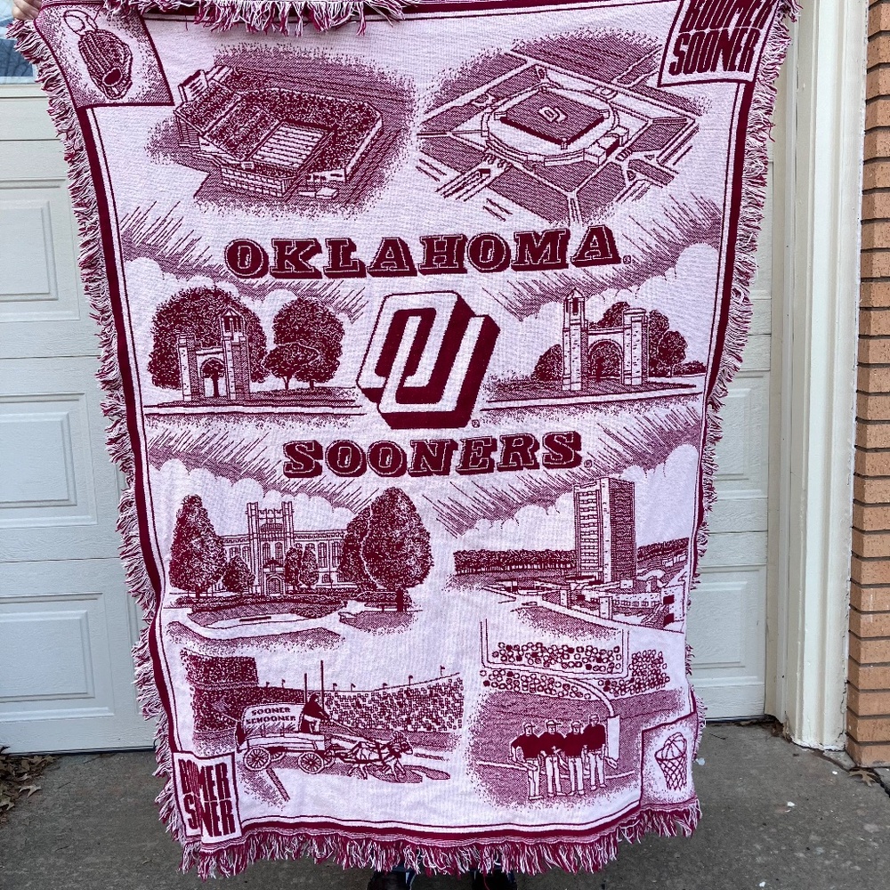 Vintage University of Oklahoma OU Woven Jacquard Throw Blanket 65"x50"
